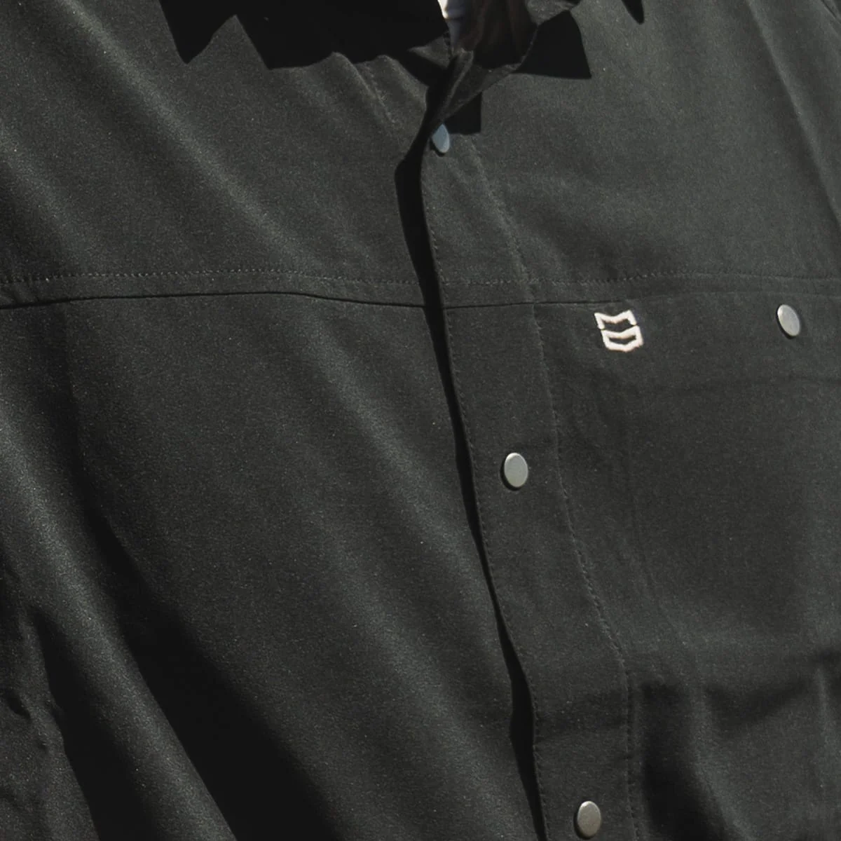 FIELD LITE BUTTON TEE - Image 7