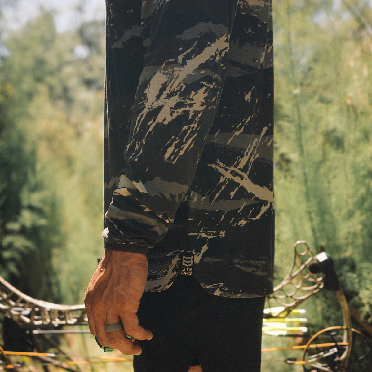 SHADE HOODIE - Image 16